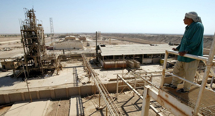 Over 150 people poisoned in chlorine leak at plant in Iraq 